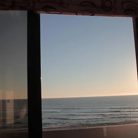 Praia De Ancora Apartment